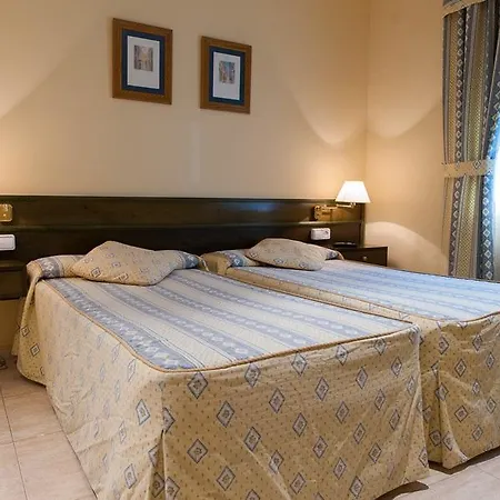 Ciudad De Vacaciones Monte Do Gozo Hotel