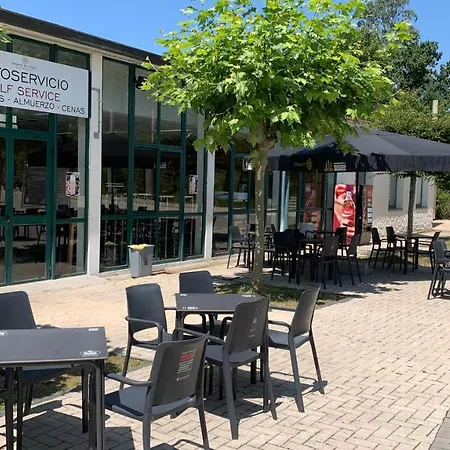 Ciudad De Vacaciones Monte Do Gozo 3* Castrofeito