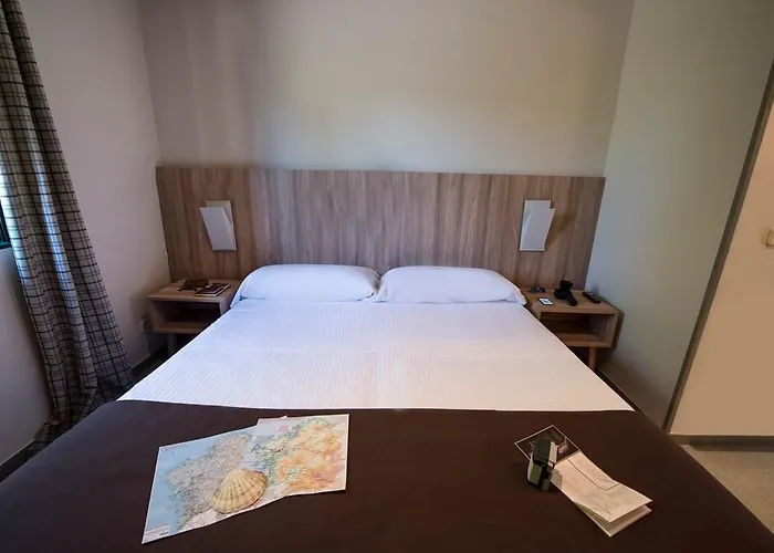 Ciudad De Vacaciones Monte Do Gozo 3* Кастрофейто