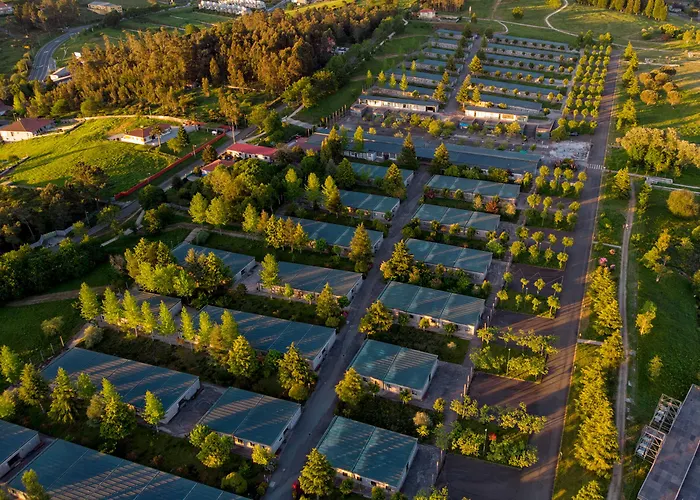 Ciudad De Vacaciones Monte Do Gozo 3* Кастрофейто