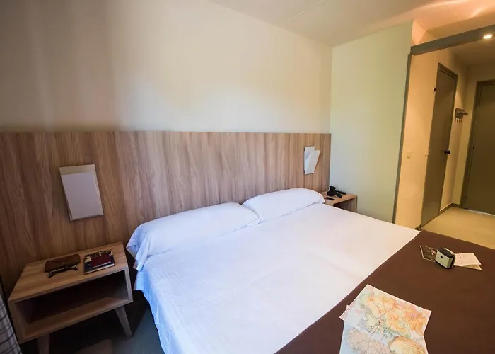 Ciudad De Vacaciones Monte Do Gozo 3* Кастрофейто