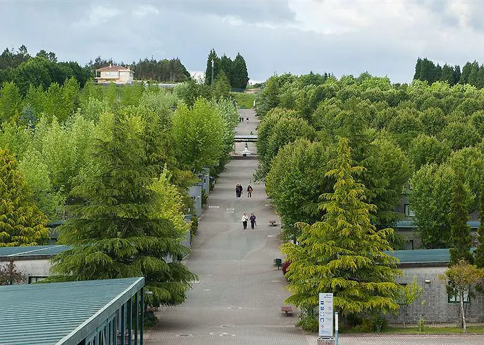 Ciudad De Vacaciones Monte Do Gozo 3* Кастрофейто